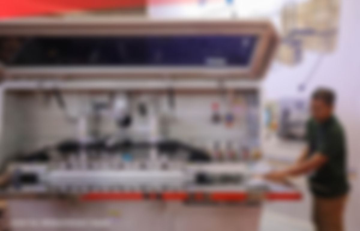 Laporan Khusus: Perkembangan Industri Manufaktur di Indonesia hingga 2025