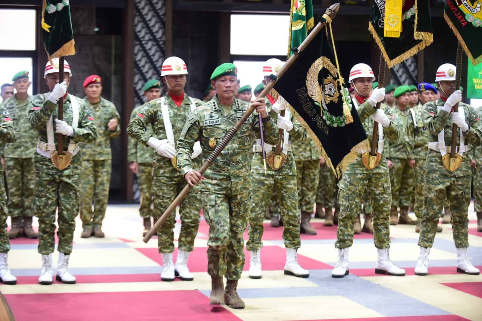 Mutasi TNI, 4 Mantan Ajudan Jokowi Digeser Jenderal Agus Subiyanto, Ini Jabatan Barunya