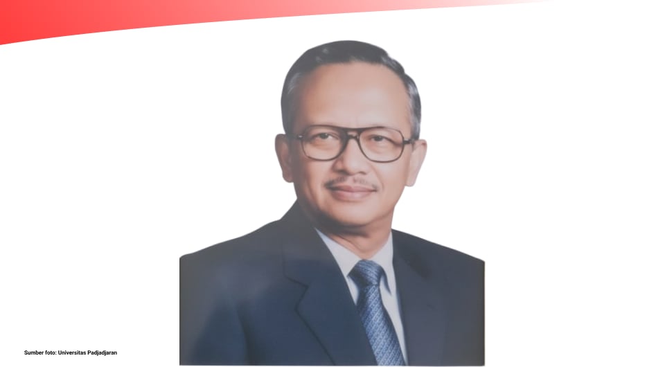 Profil Mochtar Kusumaatmadja